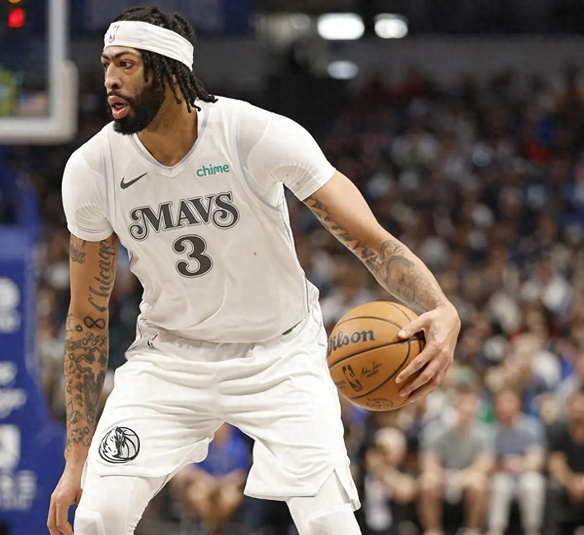 浓眉哥迎来十赛季高光表现，MAD球迷沸腾！